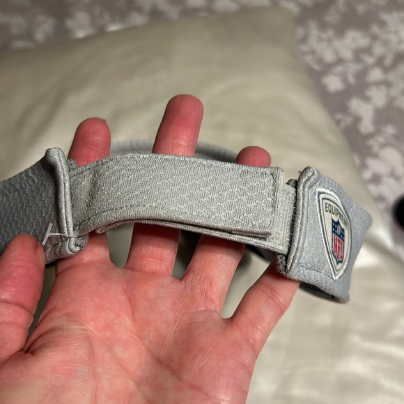 Raiders Adjustable Sun Visor. Brand new nev worn. - Picture 3 of 7